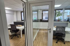 Bureau privé - 92300 - 6 postes - 2400€