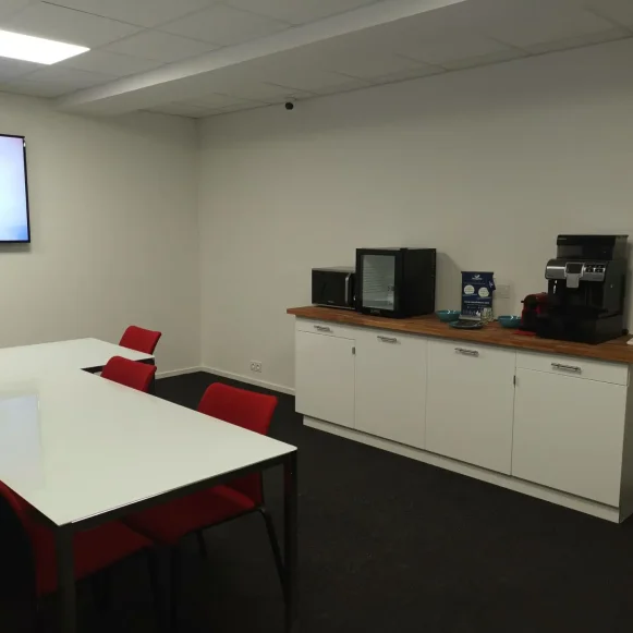 Bureau privé 30 m² 4 postes Location bureau Route des Milles Éguilles 13510 - photo 3