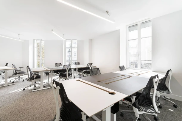 Espace indépendant - 75009 - 192 postes - 138240€