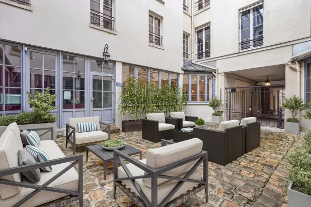 Espace indépendant - 75002 - 90 postes - 56000€