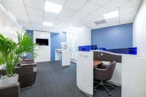 Bureau privé - 75006 - 2 postes - 1119€