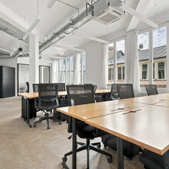 Espace indépendant 210 m² 36 postes Location bureau Boulevard Jules Ferry Paris 75011 - photo 11