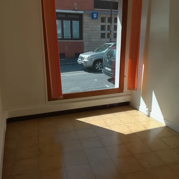 Bureau privé 12 m² 1 poste Coworking Rue René Gicquel Aumale 76390 - photo 2