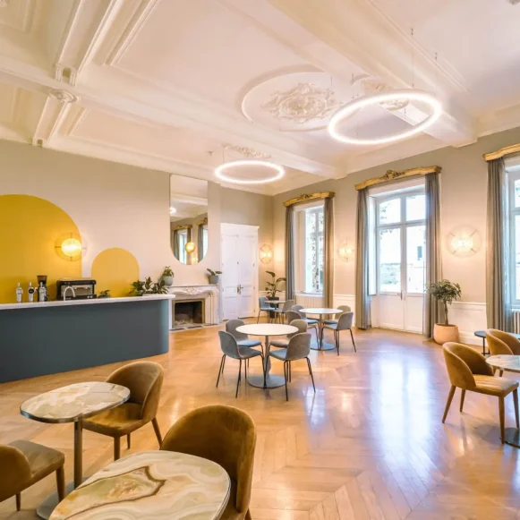 Bureau privé 20 m² 4 postes Location bureau Place Jourdan Limoges 87000 - photo 1