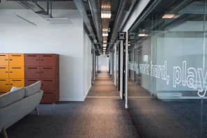 Bureau privé - 73290 - 4 postes - 1760€