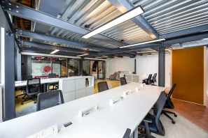 Bureau privé - 33000 - 16 postes - 4865.28€