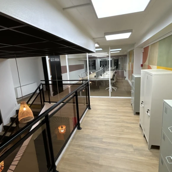 Bureau privé 30 m² 8 postes Location bureau Rue de Crimée Paris 75019 - photo 1