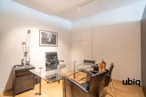 Espace indépendant - 75008 - 10 postes - 695€