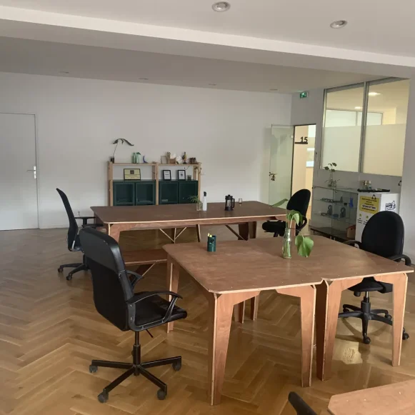 Bureau privé 49 m² 15 postes Location bureau Rue Méhul Pantin 93500 - photo 2