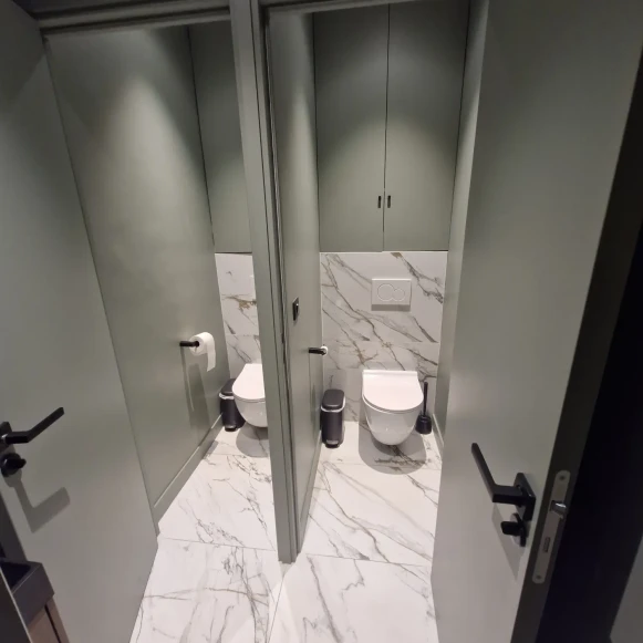 Espace indépendant 17 m² 4 postes Location bureau Rue Marcel Renault Paris 75017 - photo 8