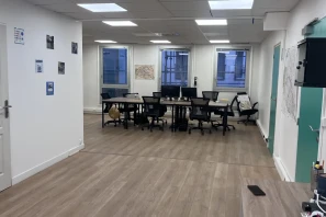 Bureau privé - 75011 - 20 postes - 5000€