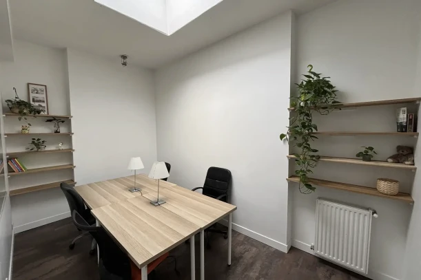 Bureau privé - 75017 - 4 postes - 1480€