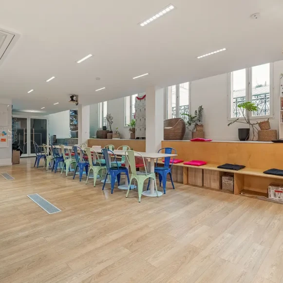 Espace indépendant 400 m² 55 postes Coworking Rue de la Victoire Paris 75009 - photo 4