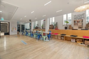 Espace indépendant - 75009 - 55 postes - 49500€