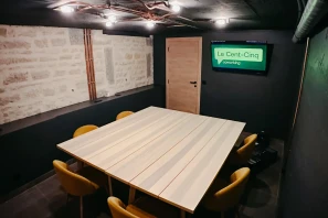 Open Space - 69003 - 8 postes - 200€