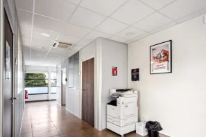 Bureau privé - 77100 - 2 postes - 400€