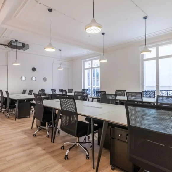 Espace indépendant 580 m² 100 postes Location bureau Rue Auber Paris 75009 - photo 2
