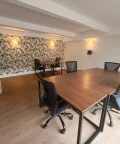 Espace indépendant - 75018 - 12 postes - 2990€