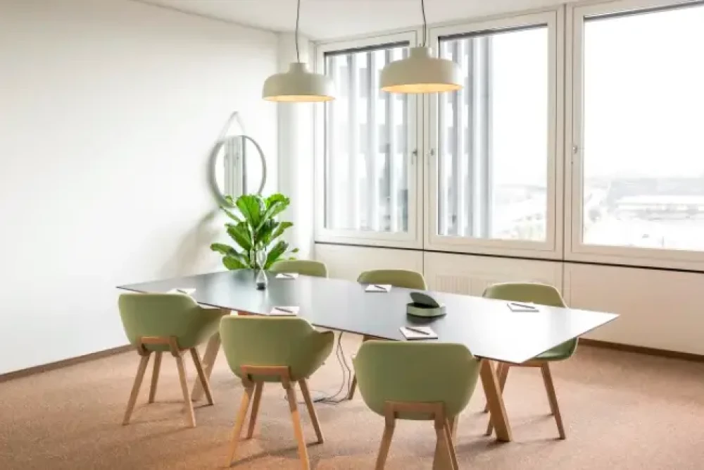 Bureau privé - 93350 - 18 postes - 8635€