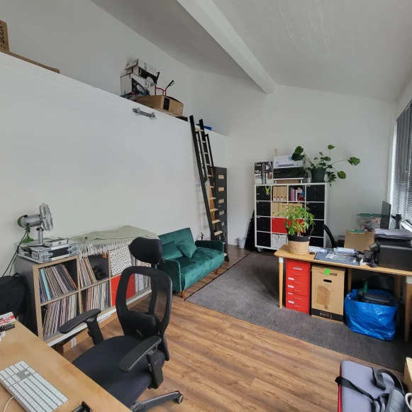 Bureau privé 20 m² 4 postes Coworking Rue Lénine Ivry-sur-Seine 94200 - photo 2