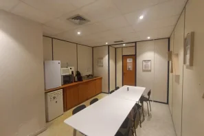 Bureau privé - 93200 - 13 postes - 1533€