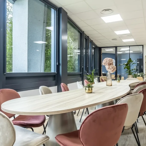 Bureau privé 10 m² 3 postes Location bureau Rue du Château d'Orgemont Angers 49000 - photo 6