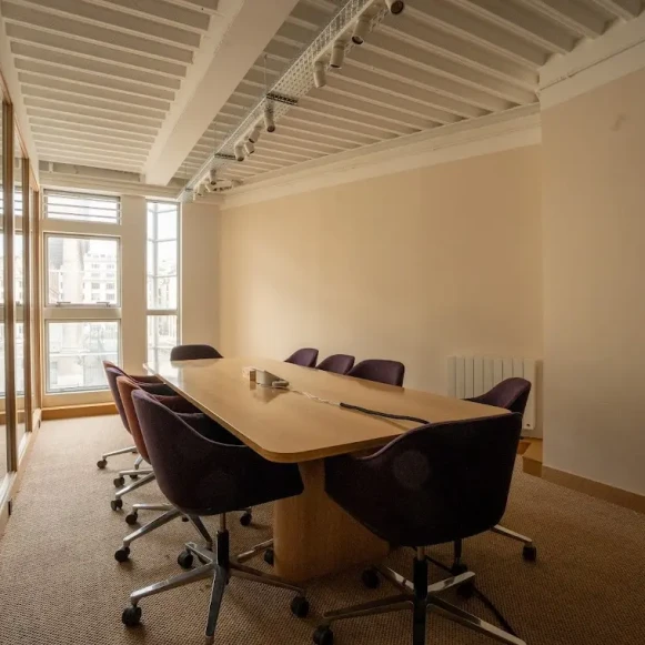 Espace indépendant 400 m² 60 postes Location bureau Rue Notre Dame des Victoires Paris 75002 - photo 7