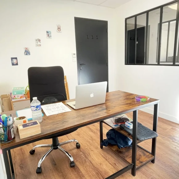 Bureau privé 12 m² 2 postes Location bureau Place Michelet Tours 37000 - photo 1