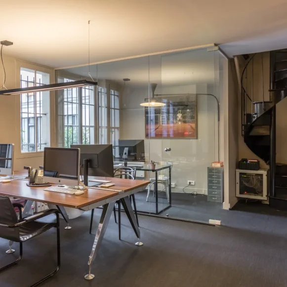 Espace indépendant 75 m² 12 postes Location bureau Rue du Cherche-Midi Paris 75006 - photo 5