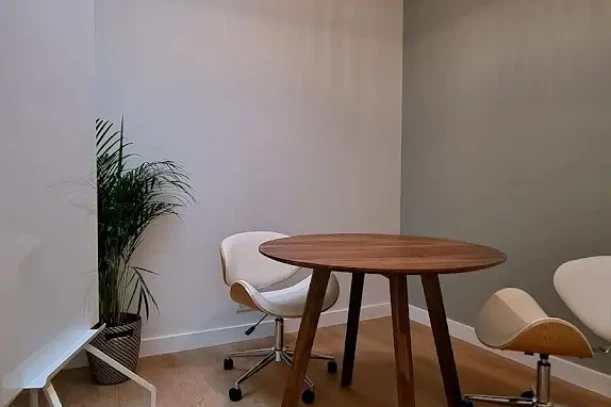 Bureau privé - 33600 - 5 postes - 1650€