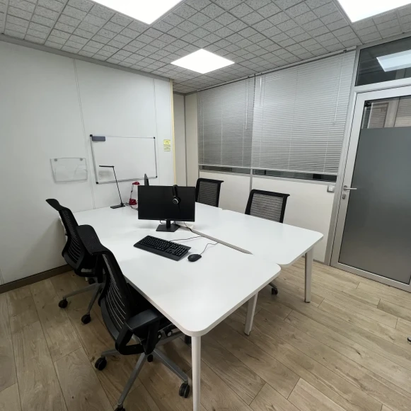 Bureau privé 16 m² 5 postes Coworking Boulevard Pasteur Paris 75015 - photo 3