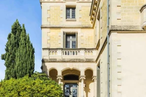 Open Space - 33200 - 110 postes - 375€