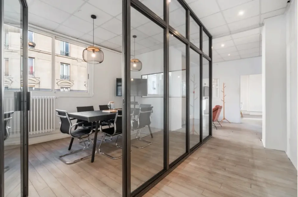 Espace indépendant - 75011 - 30 postes - 15000€