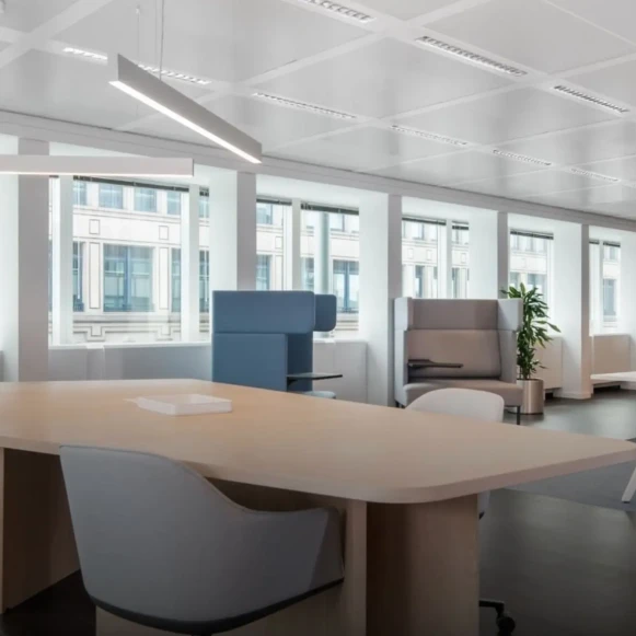 Bureau privé 500 m² 100 postes Location bureau Rue du Château des Rentiers Paris 75013 - photo 1