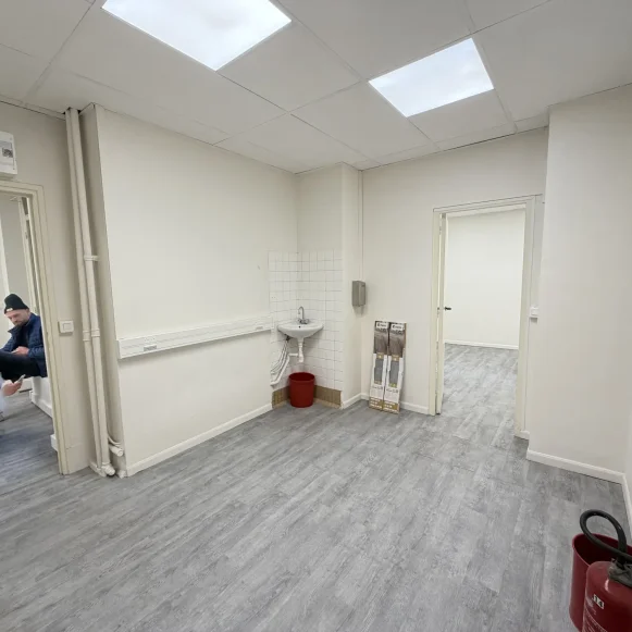 Espace indépendant 40 m² 10 postes Coworking Boulevard Richard-Lenoir Paris 75011 - photo 3