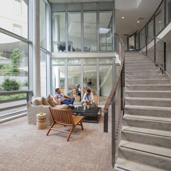 Open Space  24 postes Coworking Boulevard Godard Bordeaux 33300 - photo 1