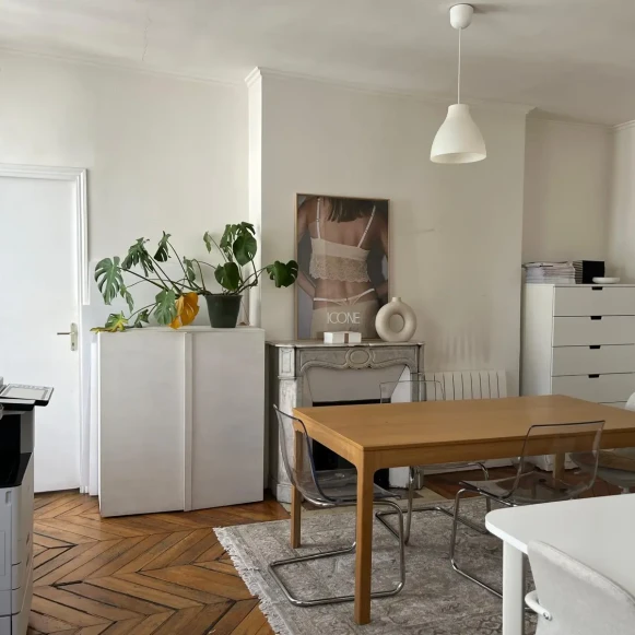 Bureau privé 25 m² 4 postes Location bureau Rue de Cléry Paris 75002 - photo 5