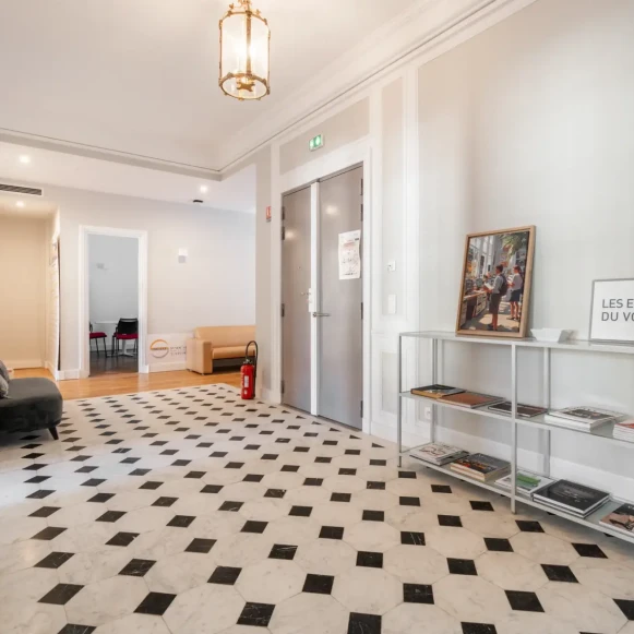 Bureau privé 253 m² 40 postes Coworking Avenue Carnot Paris 75017 - photo 9