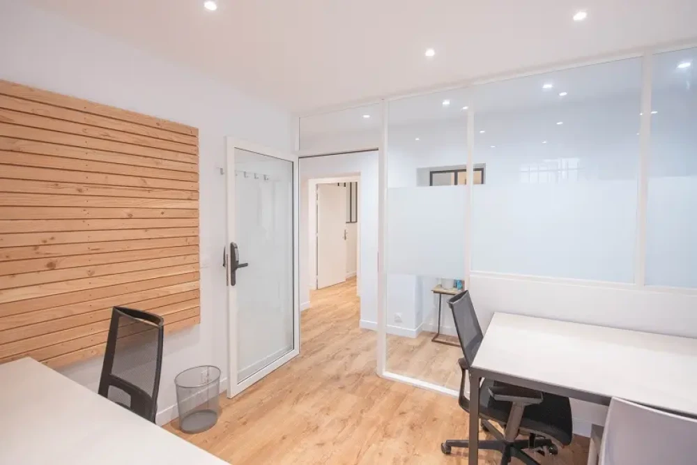 Bureau privé - 75002 - 6 postes - 2750€