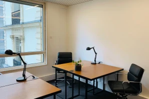 Bureau privé - 75008 - 5 postes - 3590€