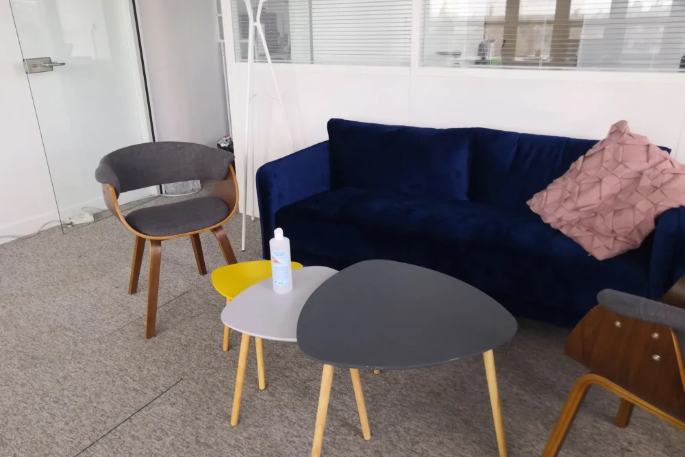 Bureau privé - 75015 - 8 postes - 2500€