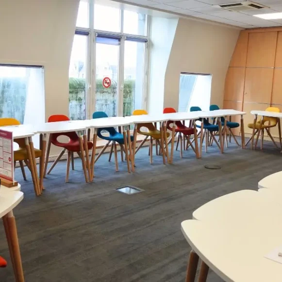 Open Space  5 postes Location bureau Place Louis Armand Paris 75012 - photo 8