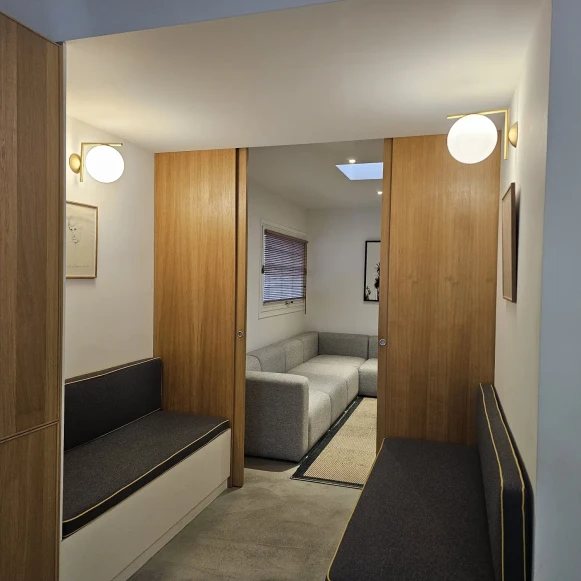 Bureau privé 11 m² 3 postes Location bureau Avenue Franklin Delano Roosevelt Paris 75008 - photo 8