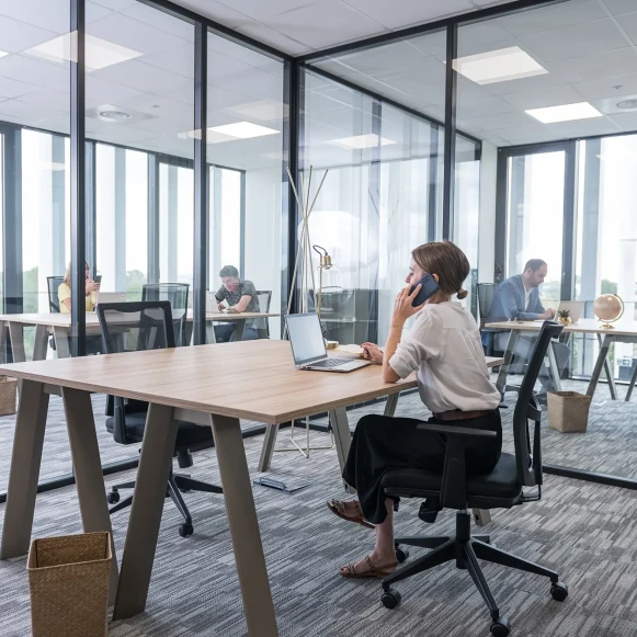 Bureau privé 41 m² 7 postes Coworking Allée des Acacias Mérignac 33700 - photo 1