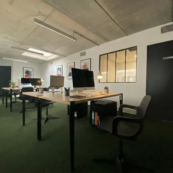 Bureau privé 34 m² 4 postes Coworking Boulevard Alain Savary Blagnac 31700 - photo 1