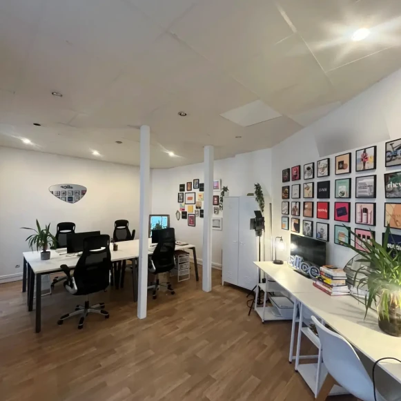 Bureau privé 37 m² 6 postes Location bureau Rue Feydeau Paris 75002 - photo 8