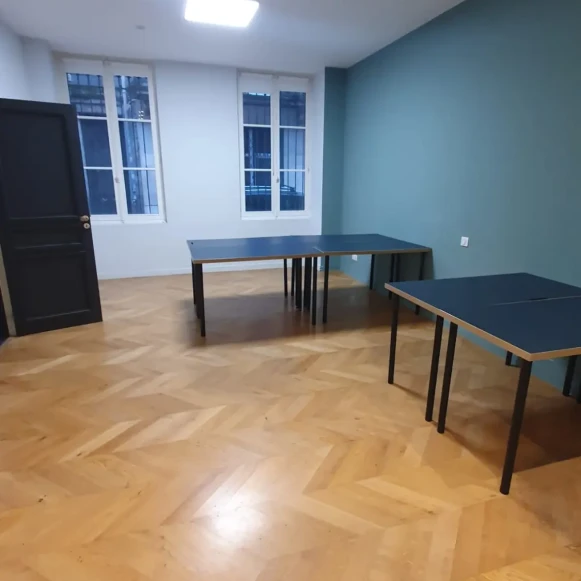 Bureau privé 61 m² 10 postes Location bureau Rue Bergeret Bordeaux 33000 - photo 4