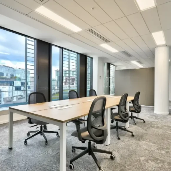 Bureau privé 285 m² 30 postes Location bureau Boulevard Macdonald Paris 75019 - photo 1