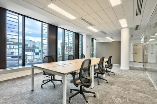 Bureau privé - 75019 - 30 postes - 9300€