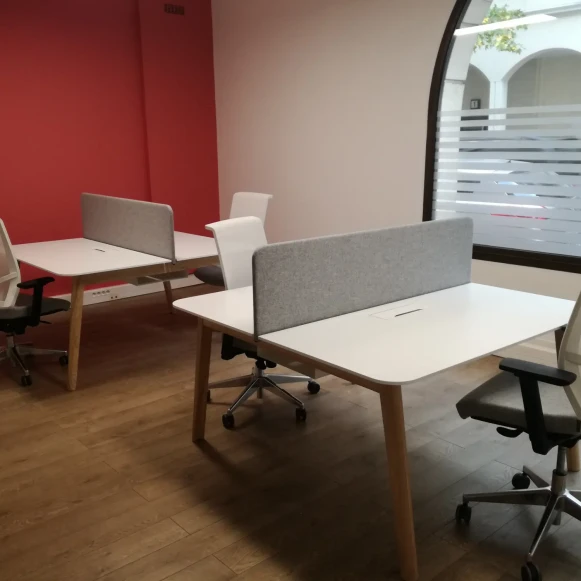 Open Space  4 postes Location bureau Rue Jean Mermoz Rueil-Malmaison 92500 - photo 3